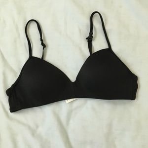 Black Wireless Lightly Lined Bra
